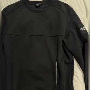 THE NORTH FACE SWEATER